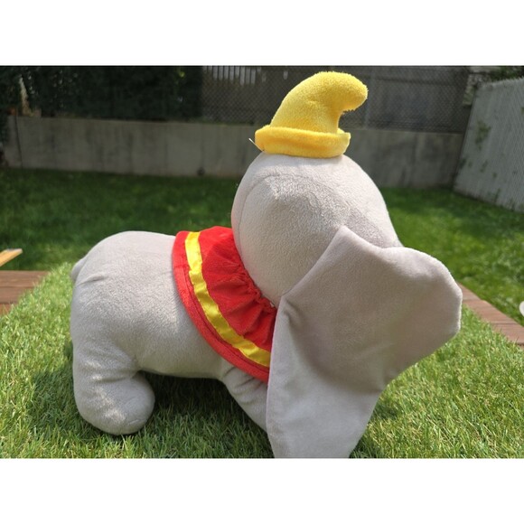 DUMBO THE FLYING ELEPHANT 12" PLUSH STUFFED ANIMAL WALT DISNEY WORLD EUC - Picture 5 of 12